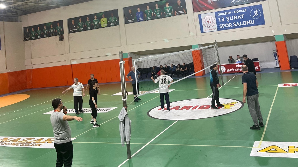 KURUMLAR ARASI VOLEYBOL TURNUVASINDA ÜÇÜNCÜ MAÇIMIZI YAPTIK